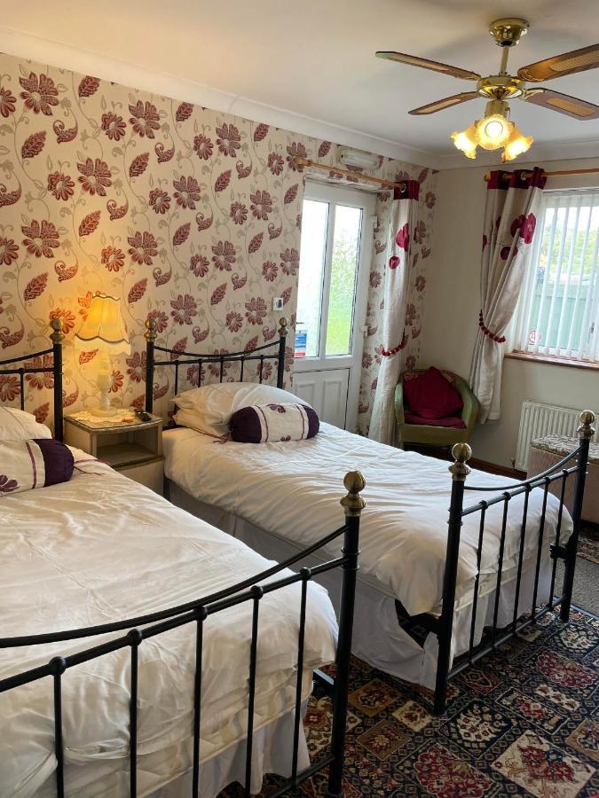 Prince Of Wales Inn Rhymney Ngoại thất bức ảnh