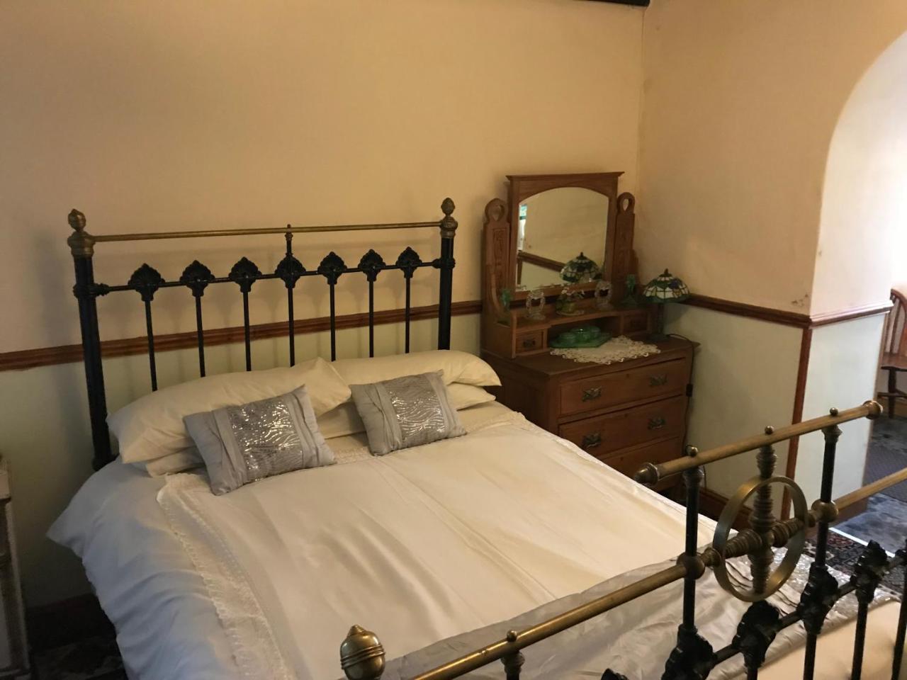 Prince Of Wales Inn Rhymney Ngoại thất bức ảnh